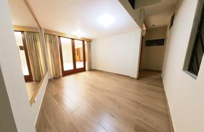 ALQUILER DE CASA EN CALLE LOS SAUCES, URB. SANTA VICTORIA